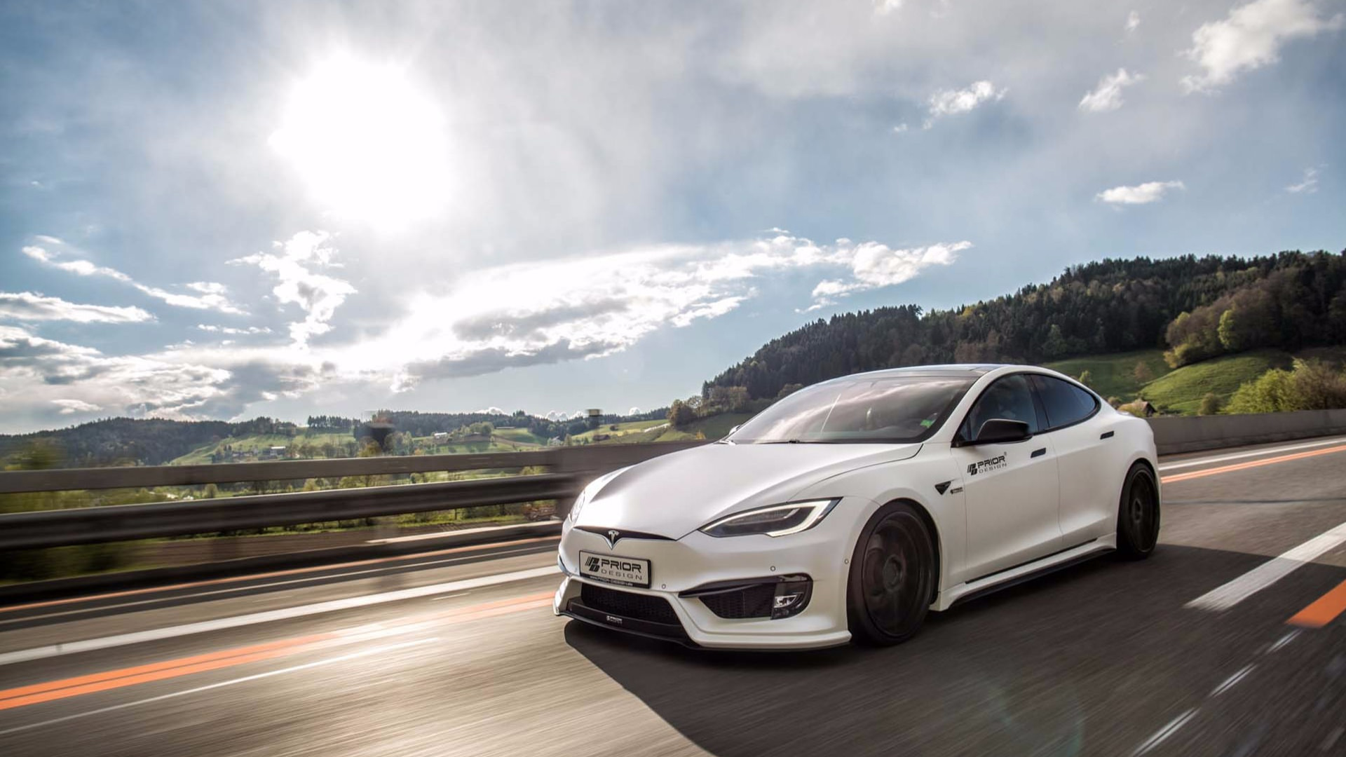 Prior Design Tesla Model – Tuning Shop