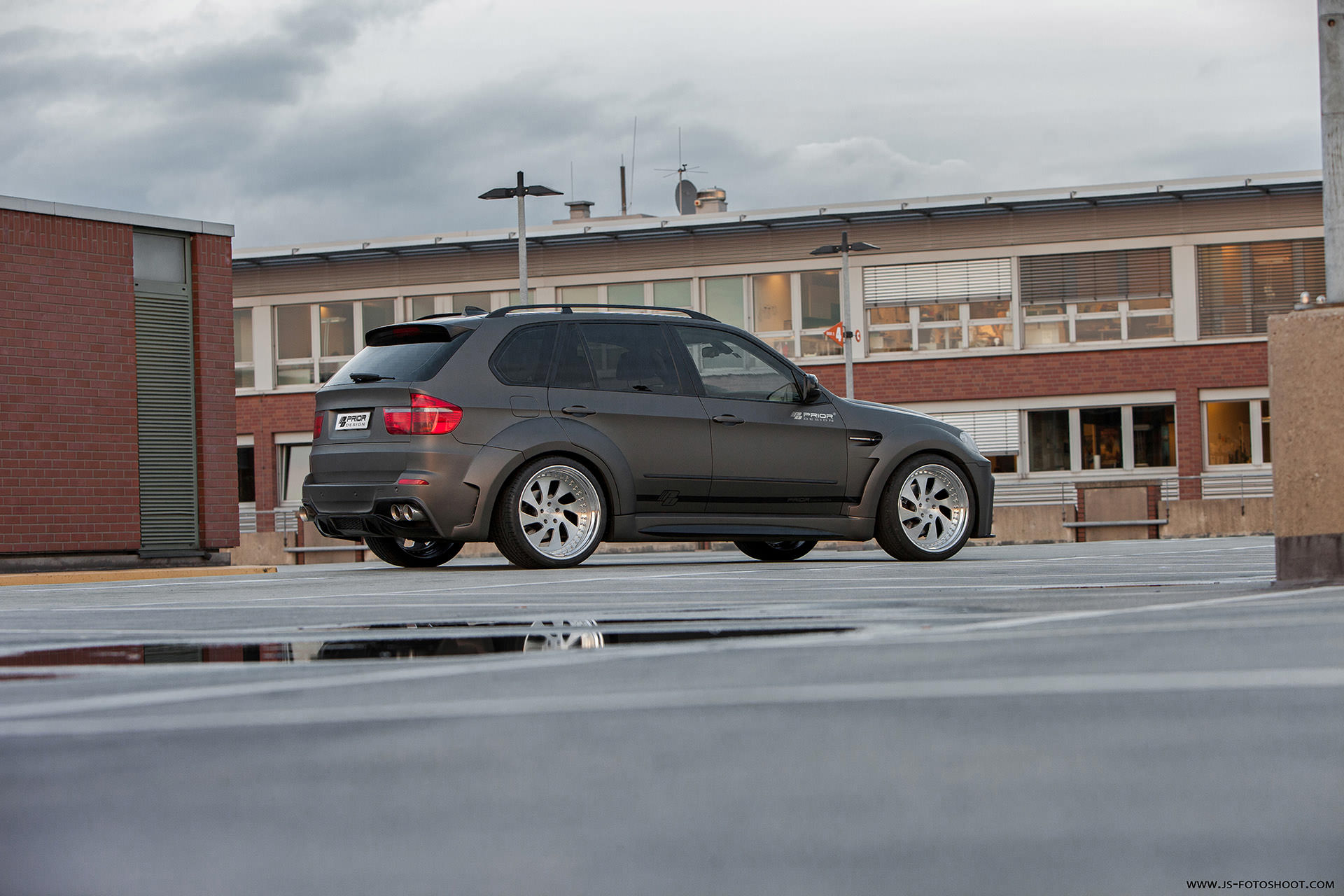 Rear shot // BMW X5 😍 built by Prior - Prior-Design GmbH